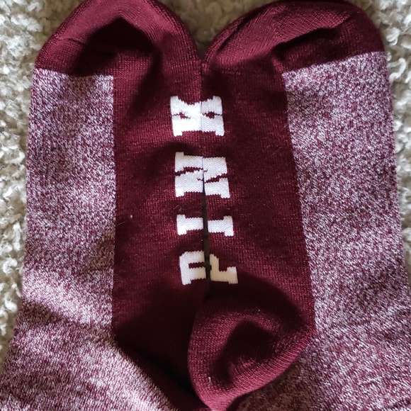 NWOT VS PINK Knee High Logo Socks - Picture 4 of 4